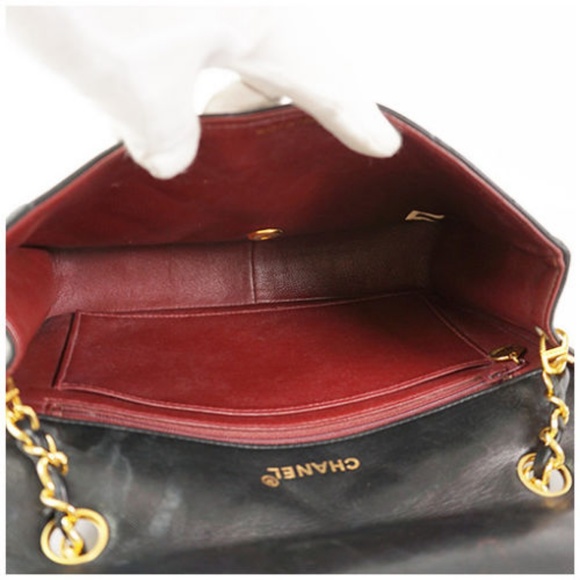 NOT FOR SALE Chanel Rare Diana Flap Bag Black - Picture 5 of 8